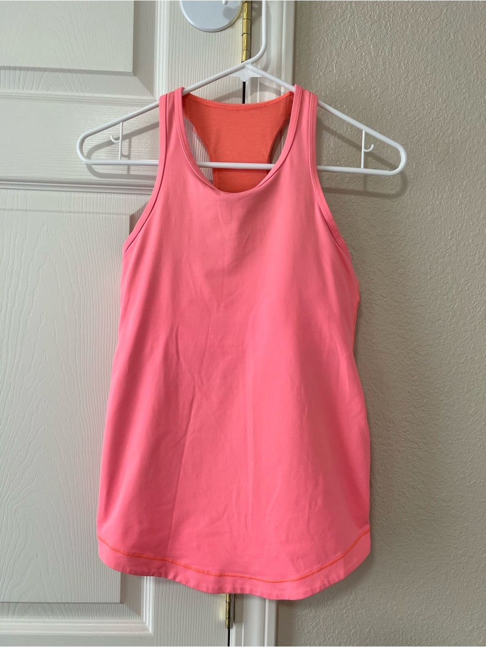 Lululemon Final Lap Tank Pop Orange Size 6 Luxtreme Running Top W1AHZS